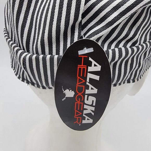 NWT Alaska Headgear Arctic Express Train Conductor Striped Stretch Cap Hat NEW - Picture 4 of 8